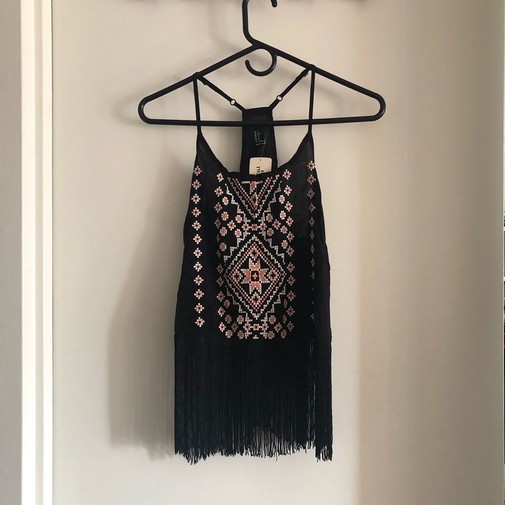 Embroidered fringe tank top - NEW